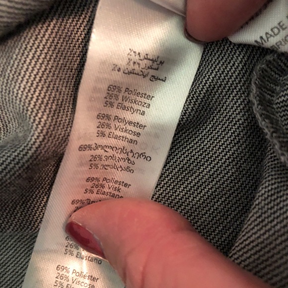 Gray Shift Dress with Rounded Hem - Picture 5 of 6